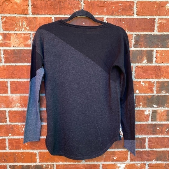 Smartwool Womens XS Shadowpine Black Gray Colorblock Crew Neck Sweater - Picture 3 of 8